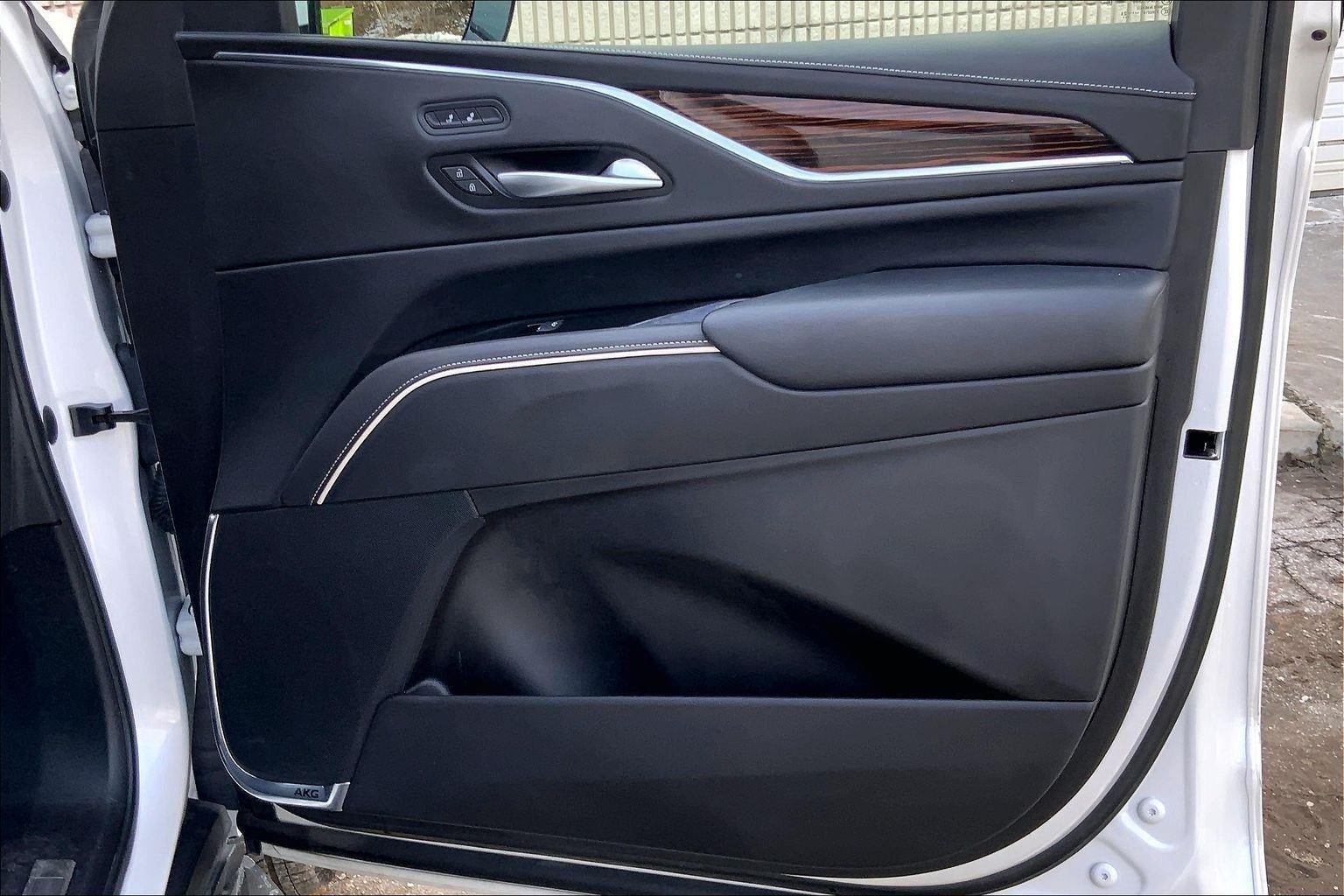 2023 Cadillac Escalade Luxury