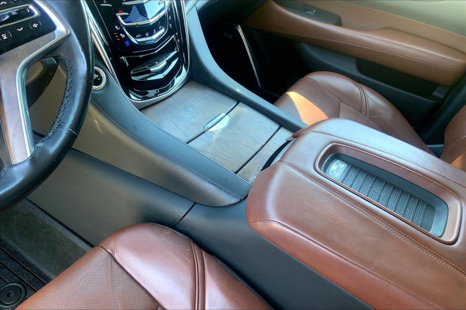 2020 Cadillac Escalade Premium Luxury