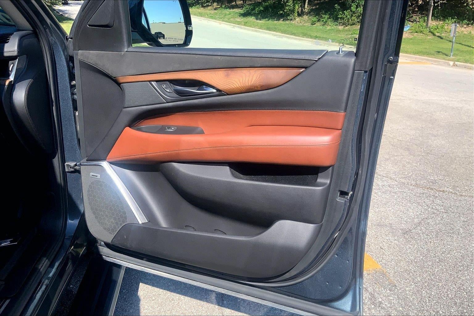 2020 Cadillac Escalade Premium Luxury