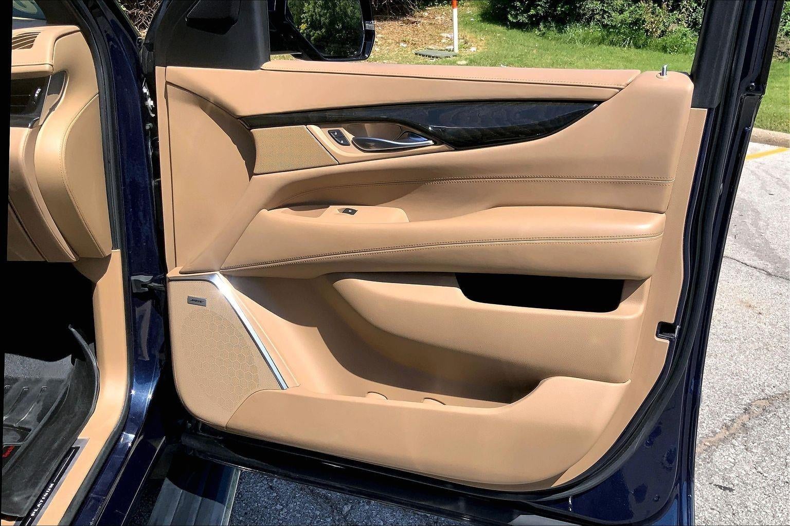 2018 Cadillac Escalade Platinum