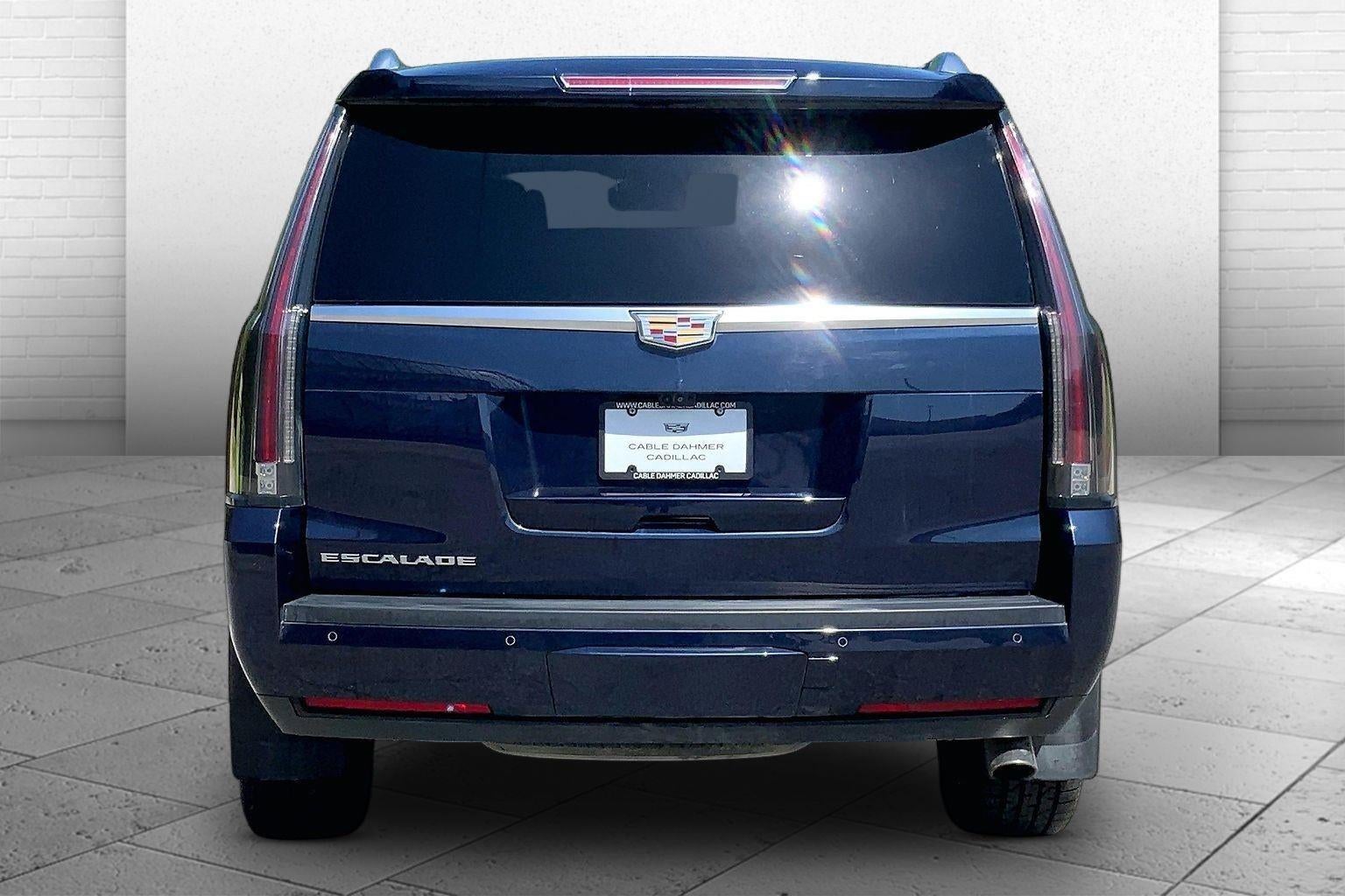 2018 Cadillac Escalade Platinum