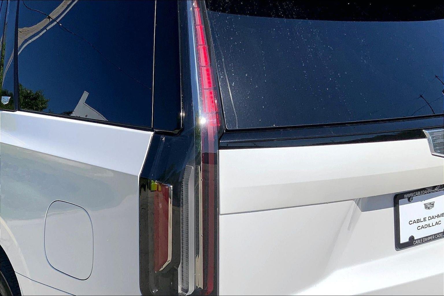 2024 Cadillac Escalade Sport