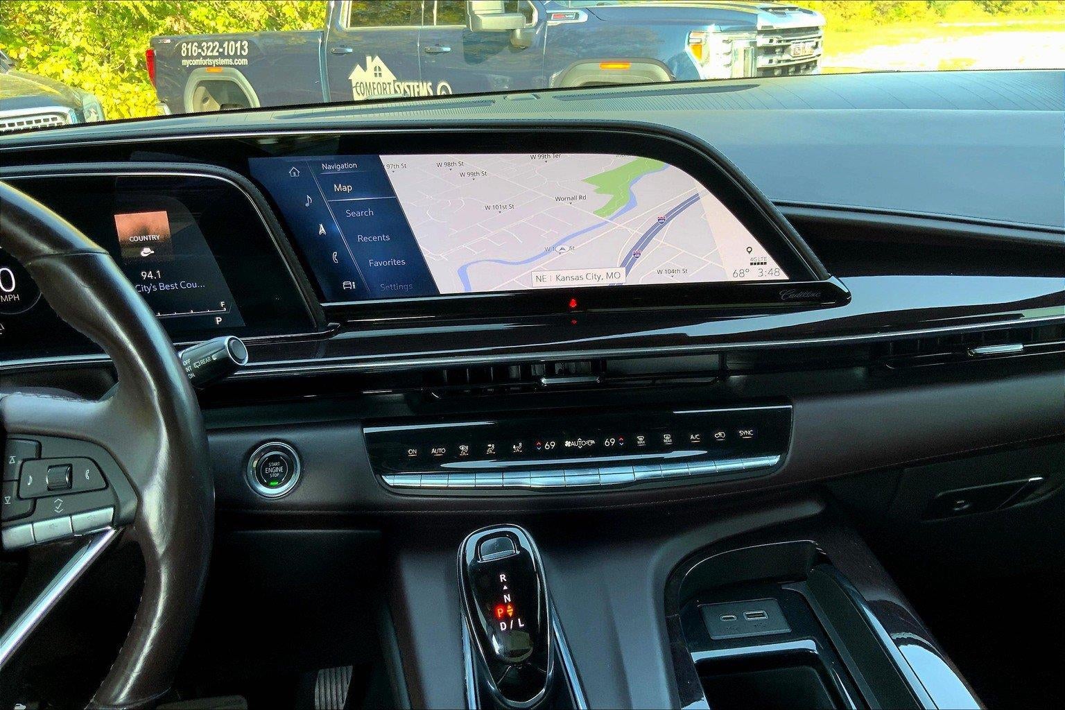 2021 Cadillac Escalade Sport Platinum