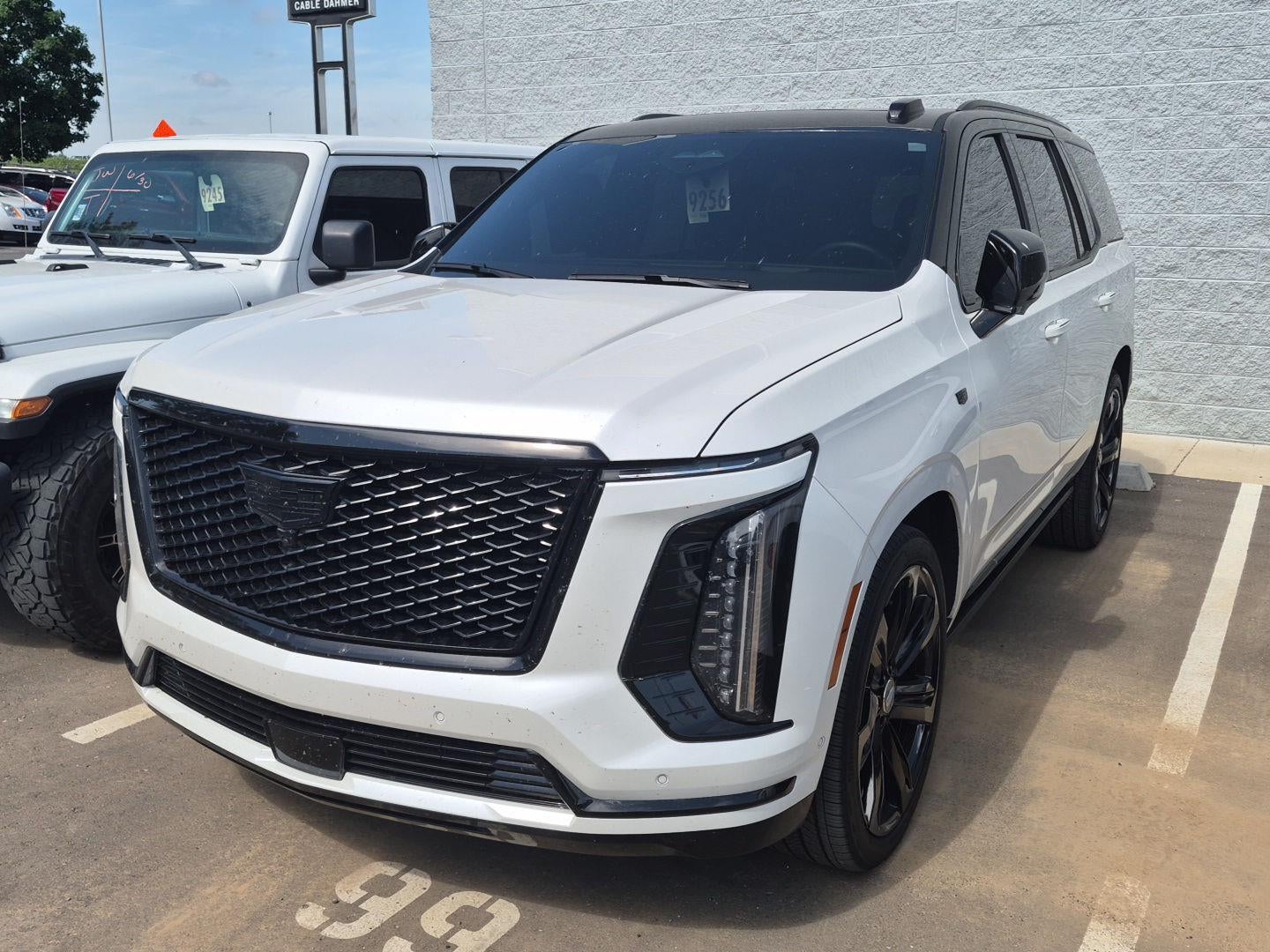 2025 Cadillac Escalade Sport