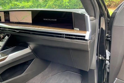2025 Cadillac Escalade Sport Platinum