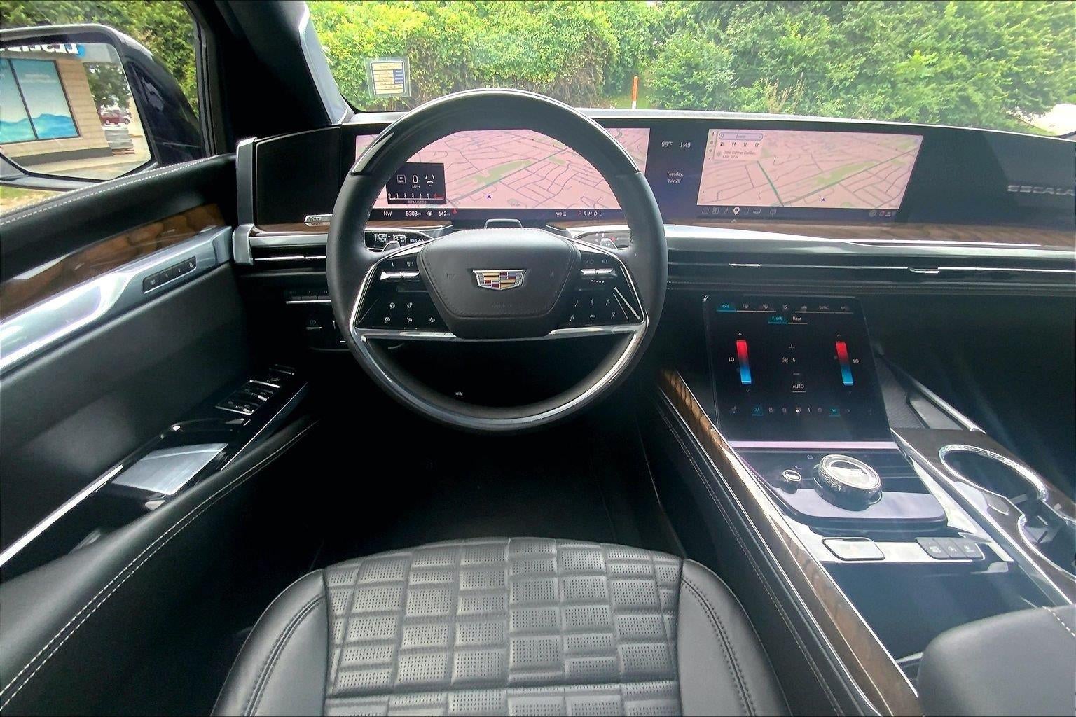 2025 Cadillac Escalade Sport Platinum