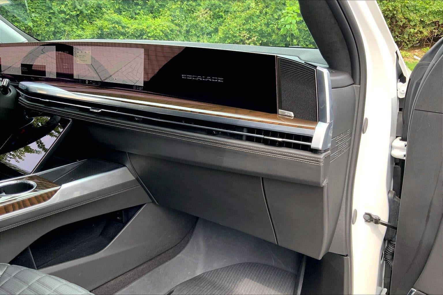 2025 Cadillac Escalade Sport Platinum