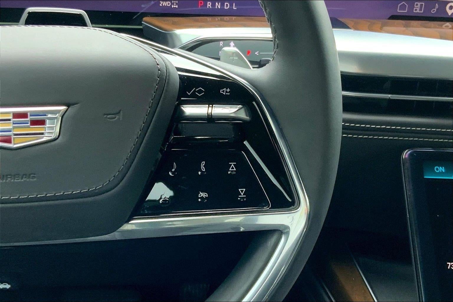 2025 Cadillac Escalade Sport Platinum