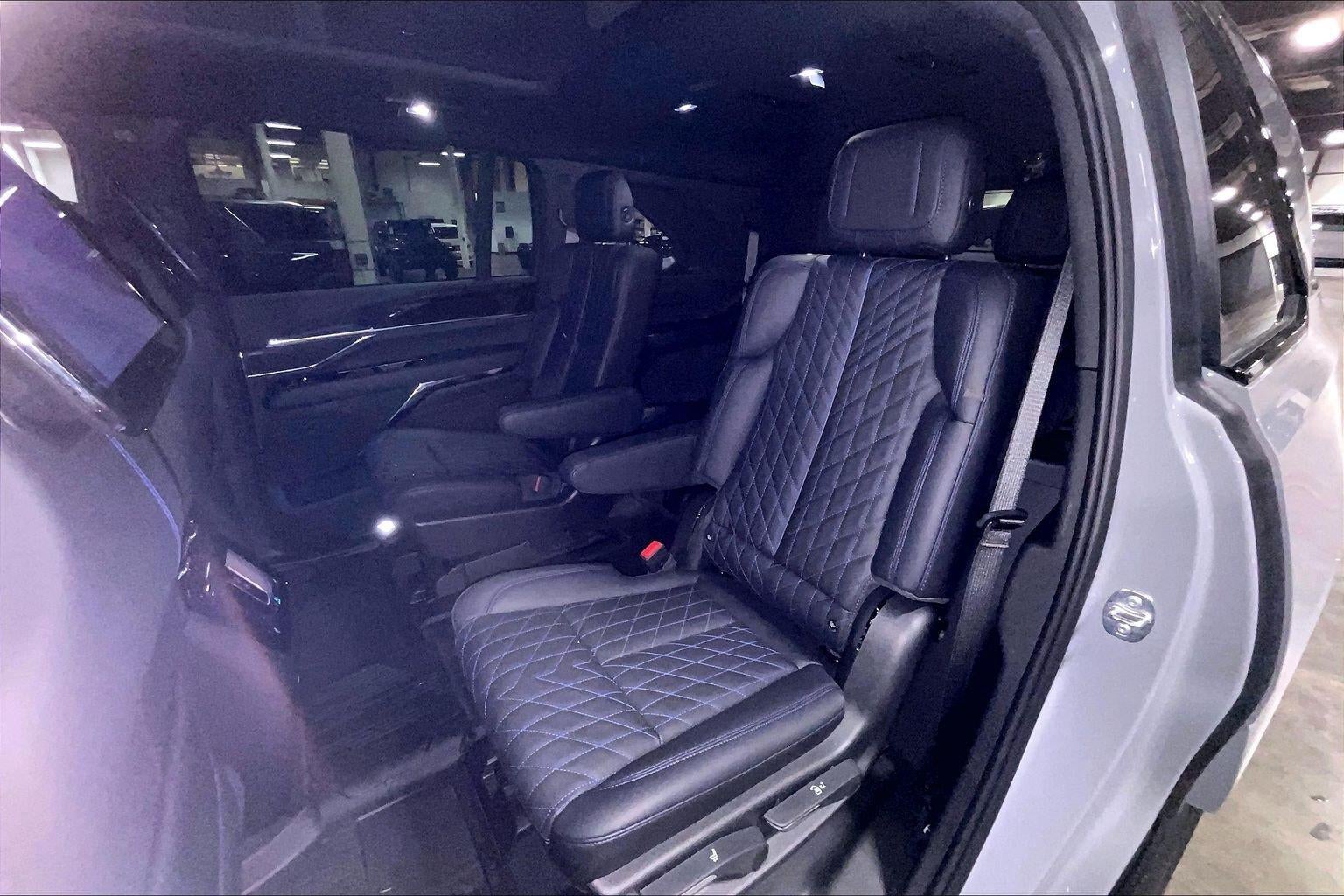 2026 Cadillac ESCALADE IQ Sport