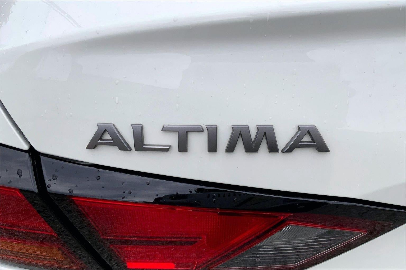 2025 Nissan Altima SV