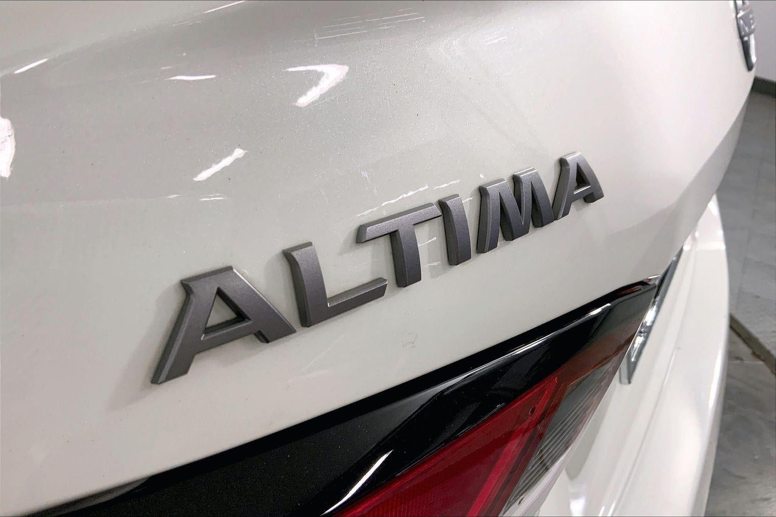 2025 Nissan Altima SV