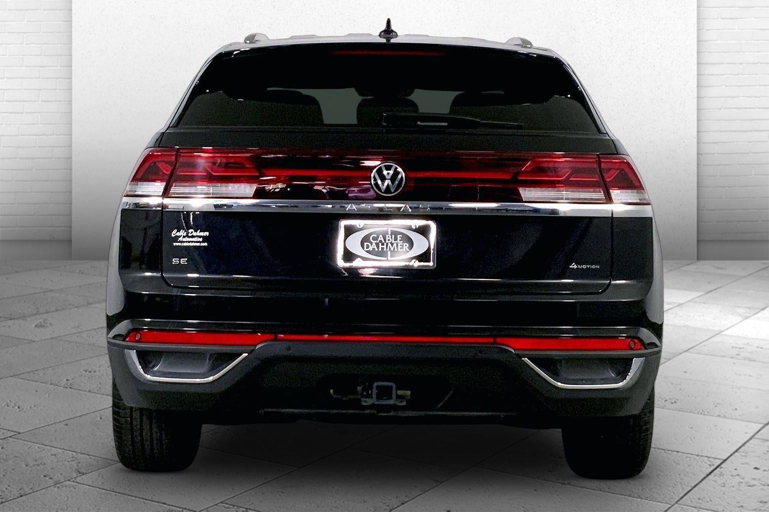 2025 Volkswagen Atlas Cross Sport 2.0T SE w/Technology