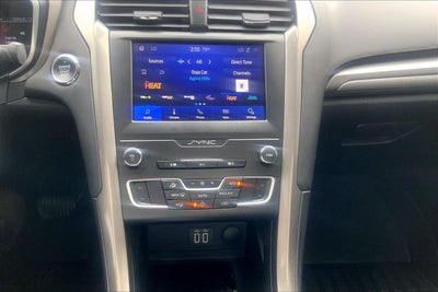2020 Ford Fusion SE