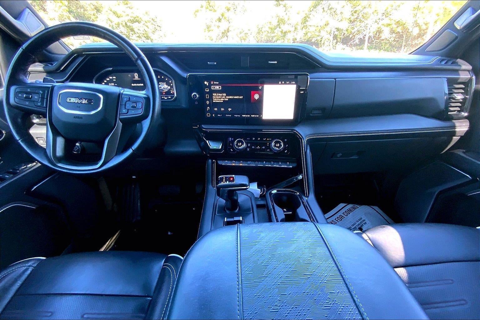 2023 GMC Sierra 1500 AT4X
