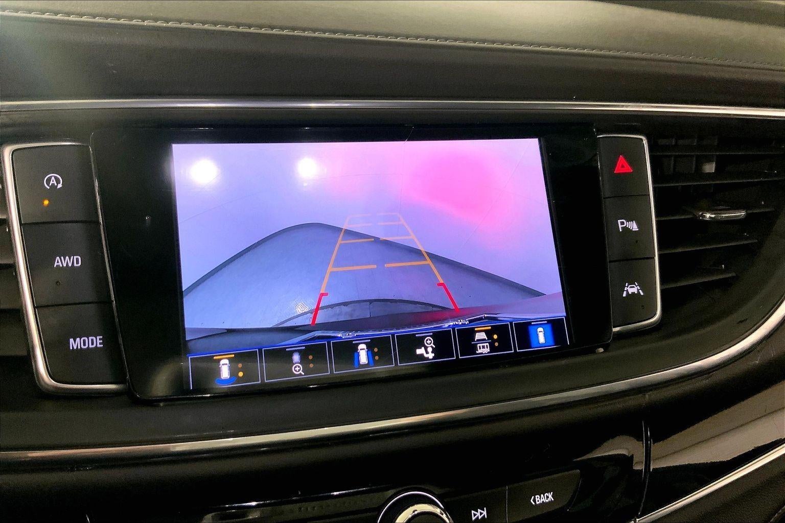 2022 Buick Enclave Avenir