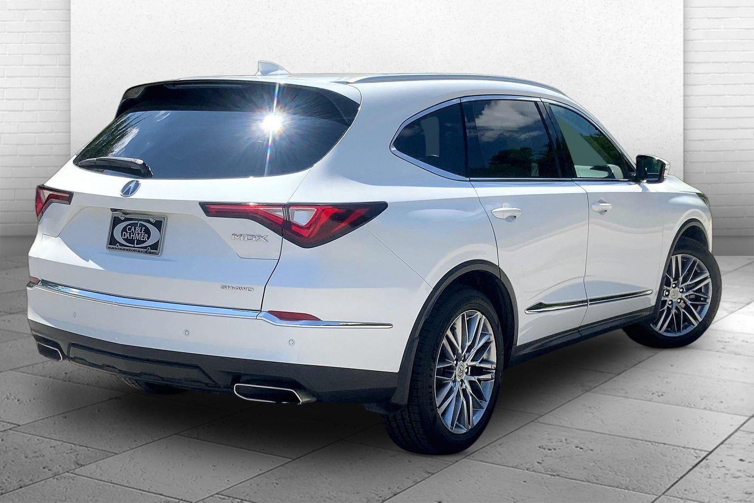 2022 Acura MDX w/Advance Package