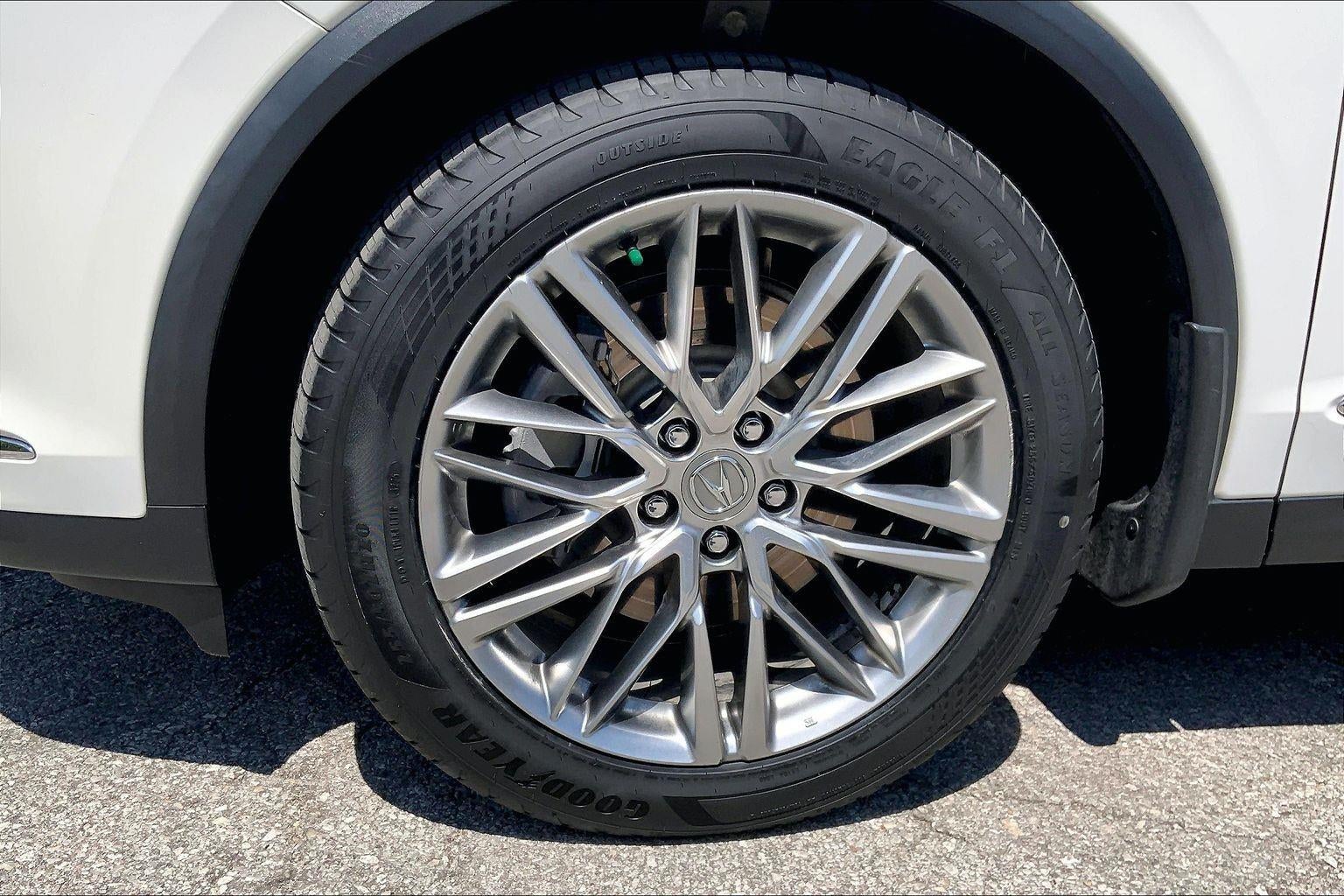 2022 Acura MDX w/Advance Package