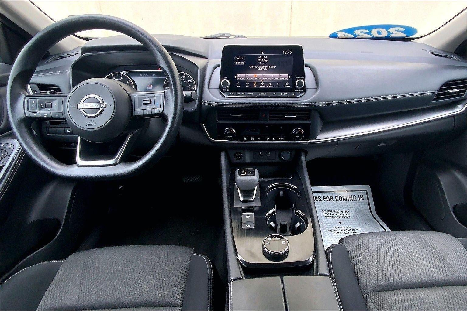 2024 Nissan Rogue SV