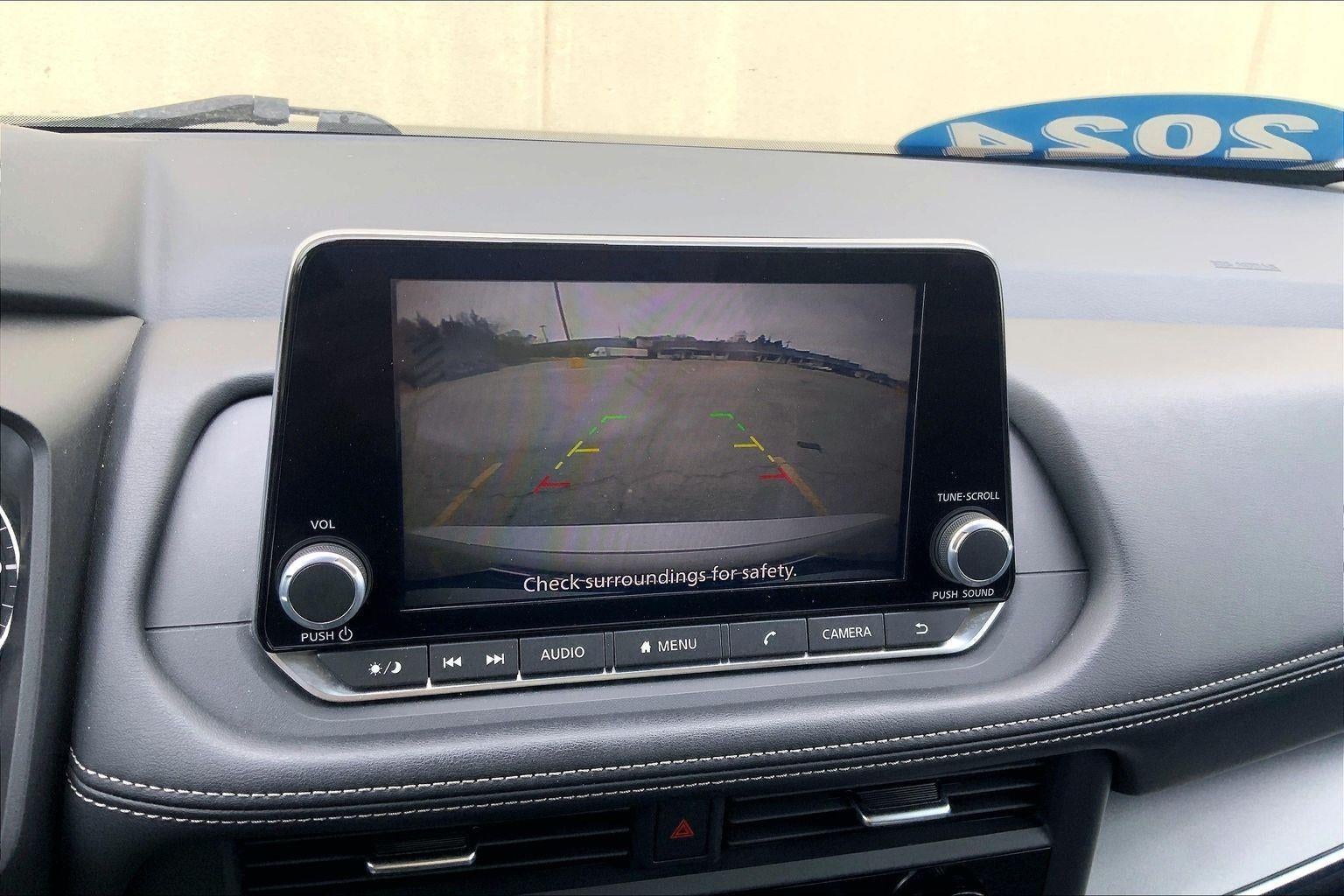 2024 Nissan Rogue SV