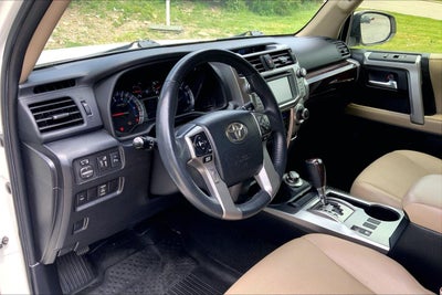 2019 Toyota 4Runner SR5