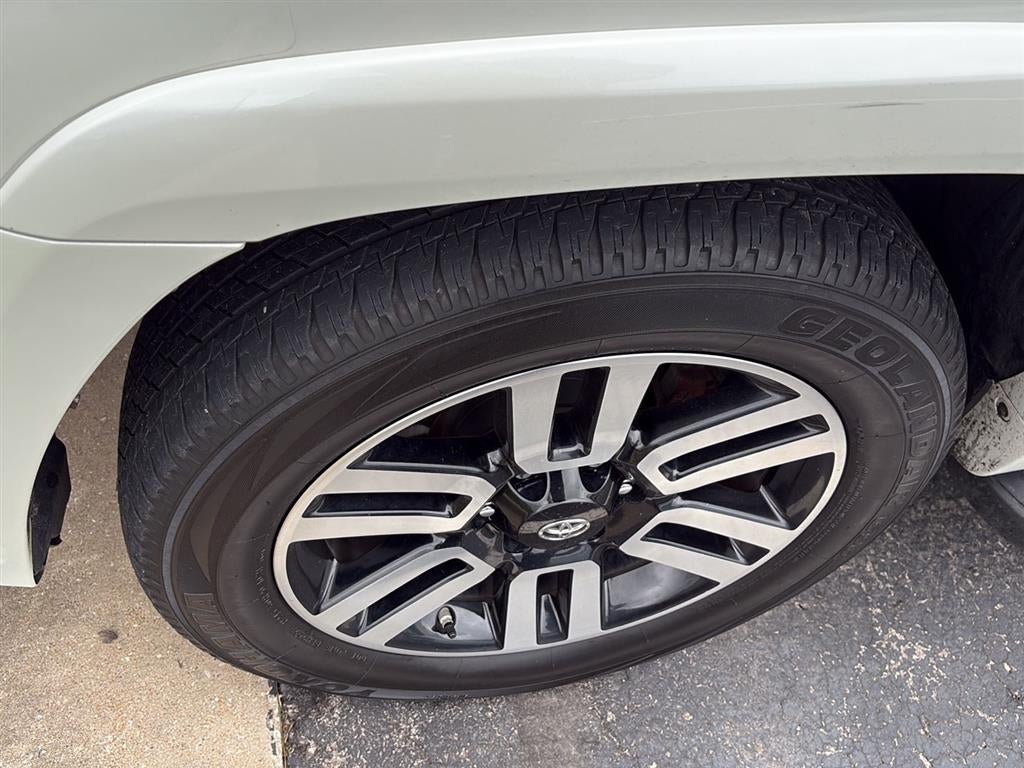 2019 Toyota 4Runner SR5
