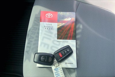 2025 Toyota RAV4 Hybrid Limited