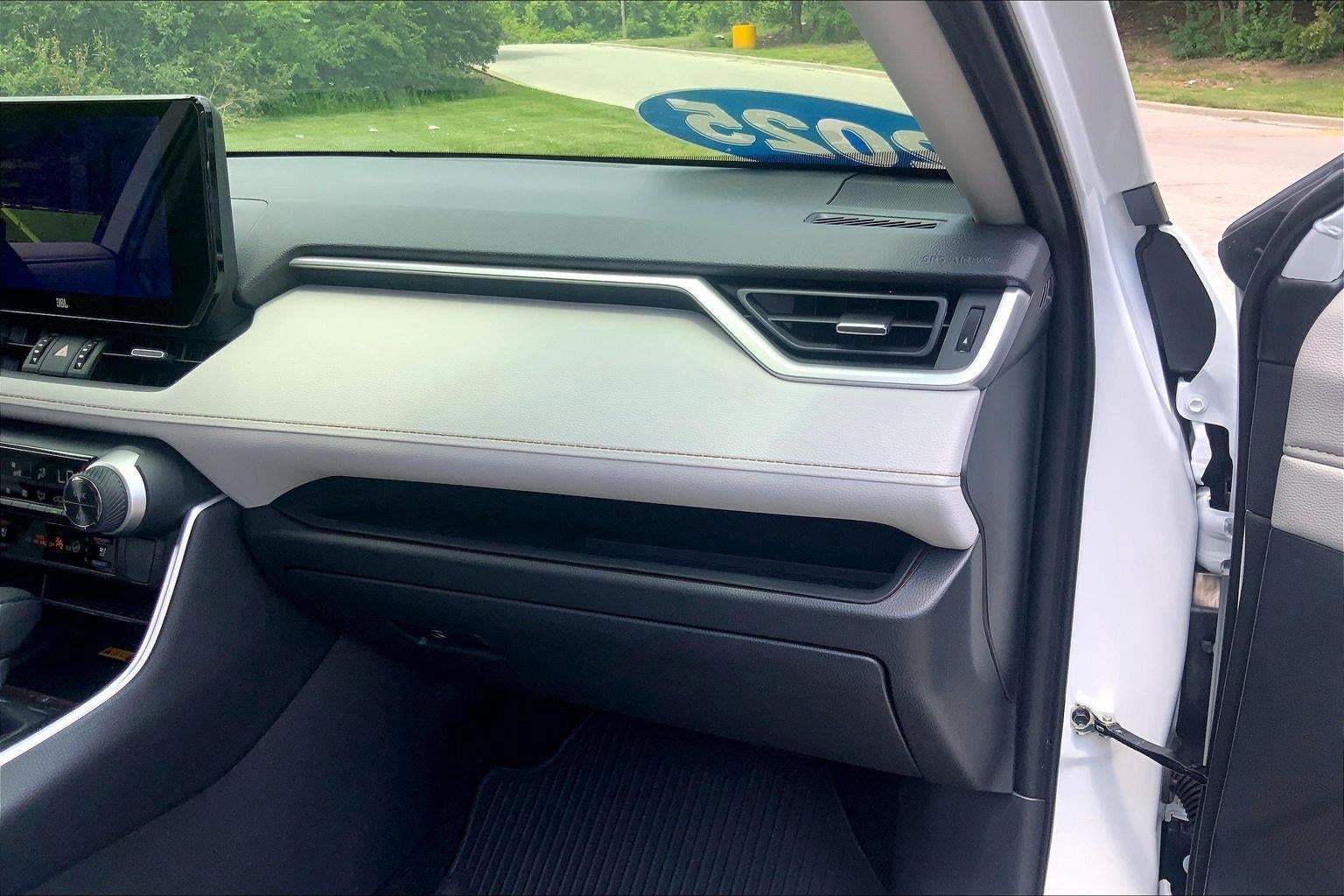 2025 Toyota RAV4 Hybrid Limited