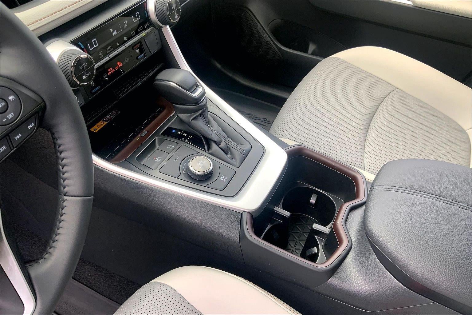 2025 Toyota RAV4 Hybrid Limited