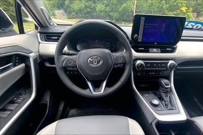 2025 Toyota RAV4 Hybrid Limited