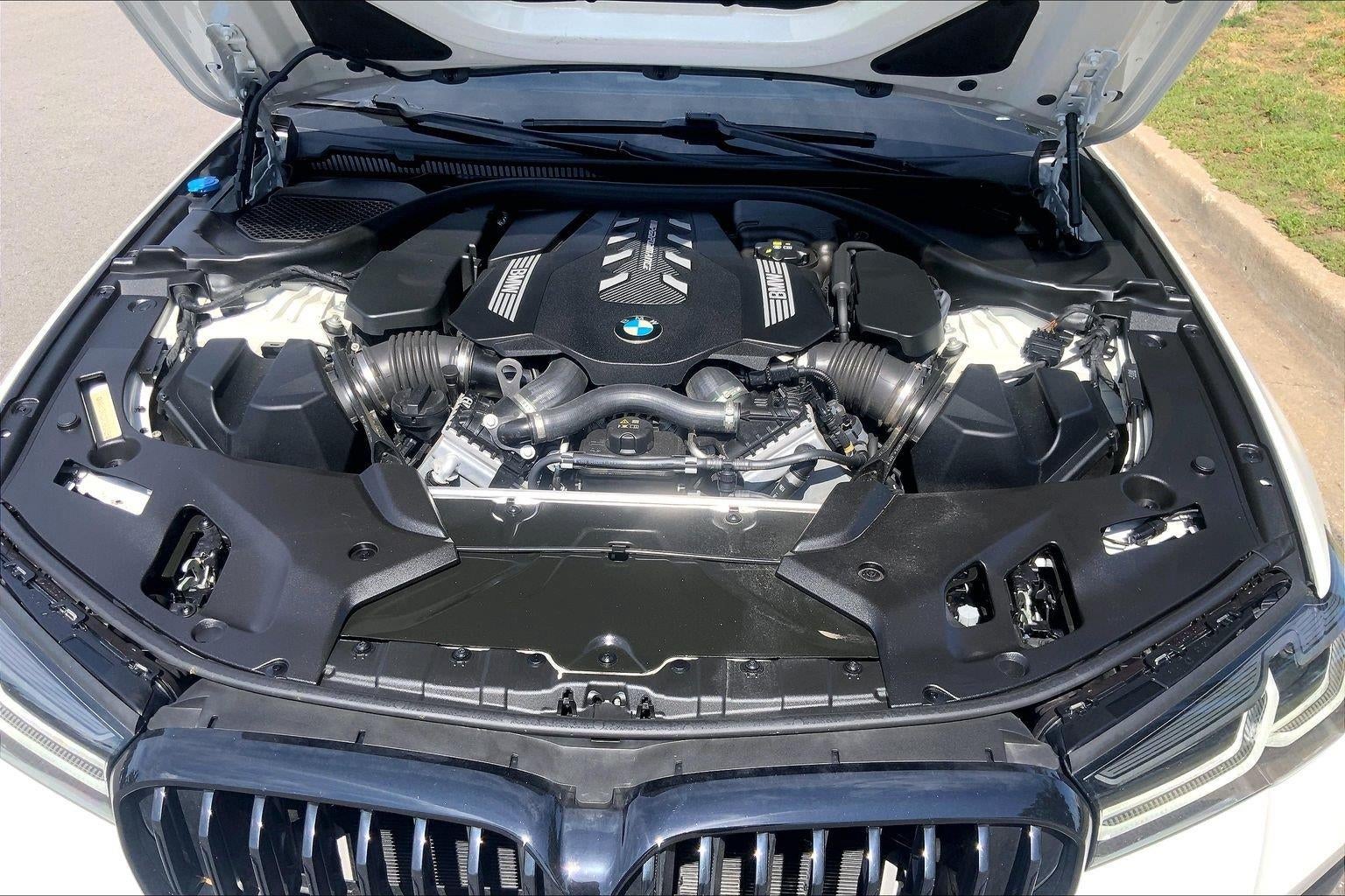 2023 BMW 5 Series M550i xDrive