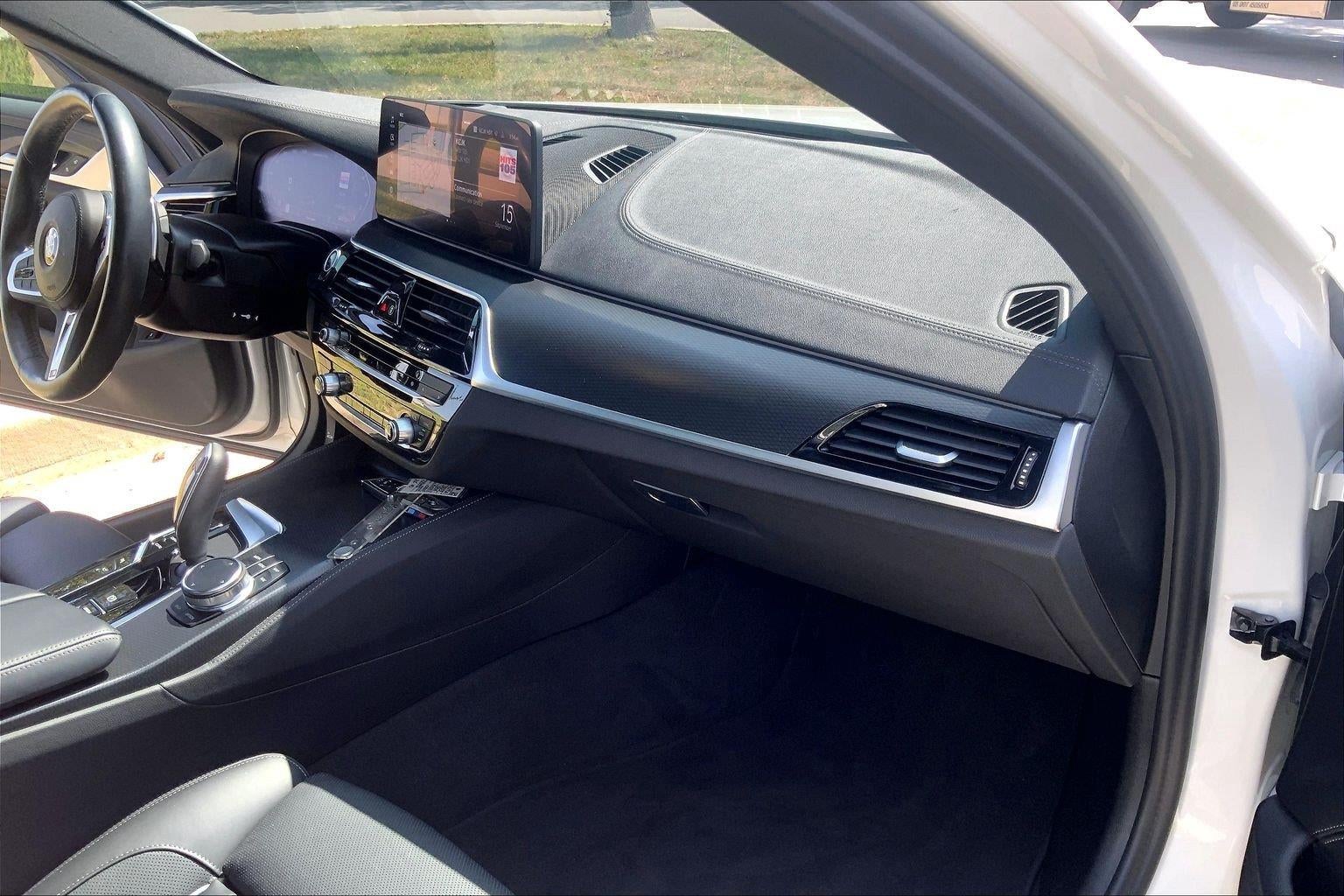 2023 BMW 5 Series M550i xDrive