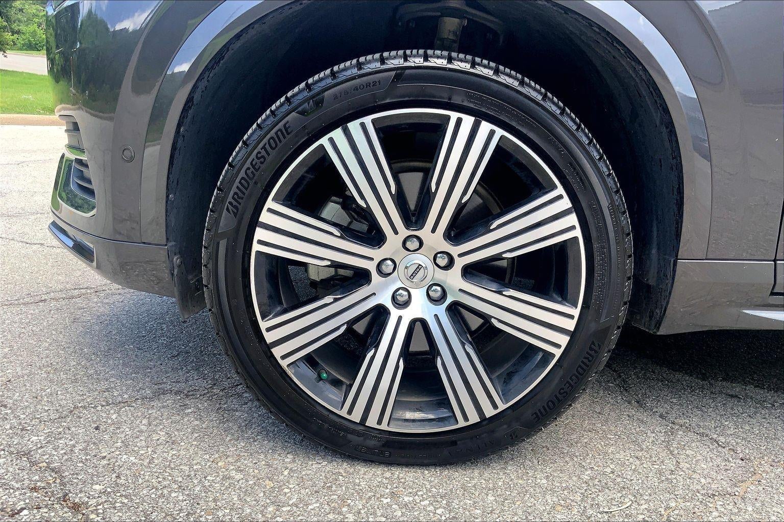 2024 Volvo XC90 Plus Bright Theme
