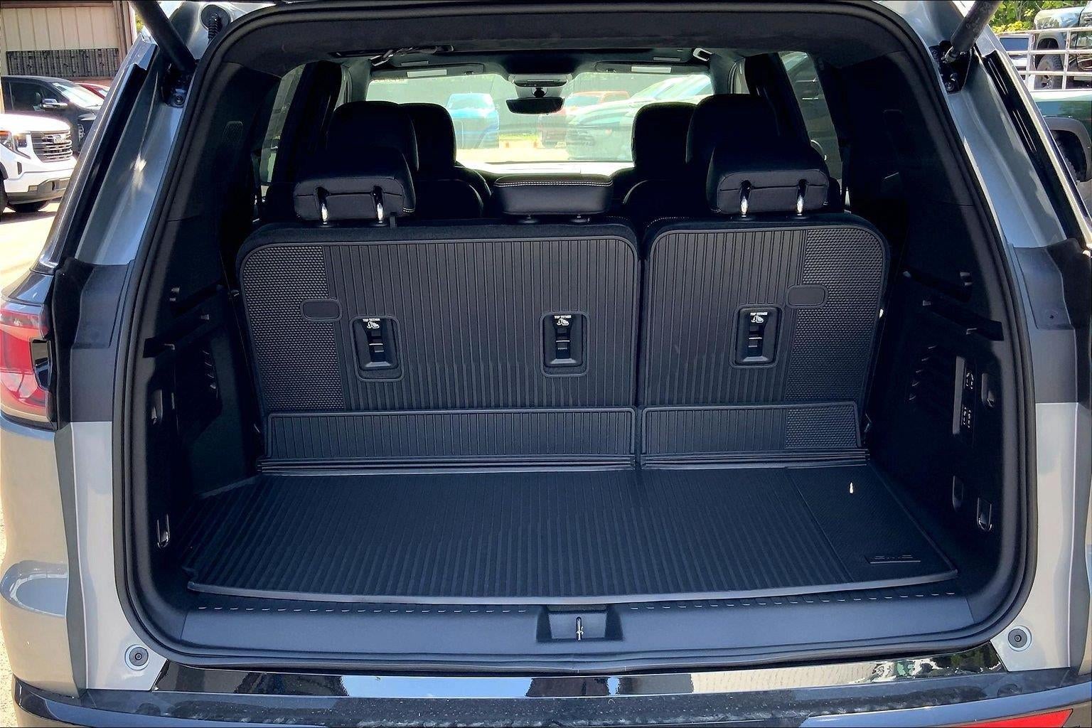 2027 GMC Acadia Denali Ultimate