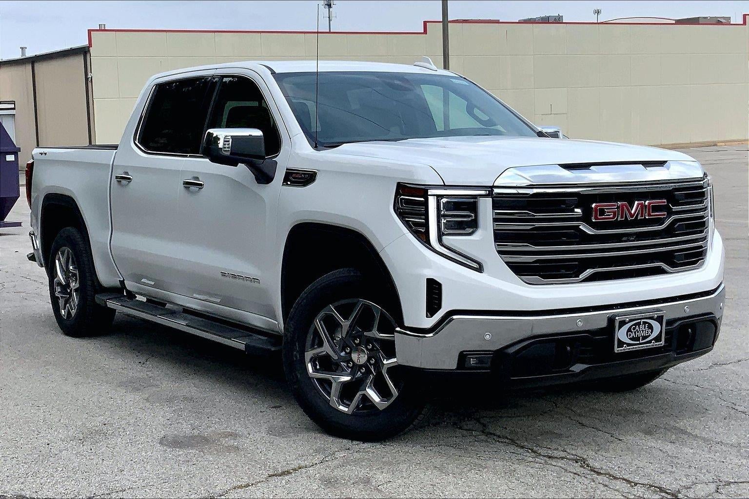2026 GMC Sierra 1500 SLT
