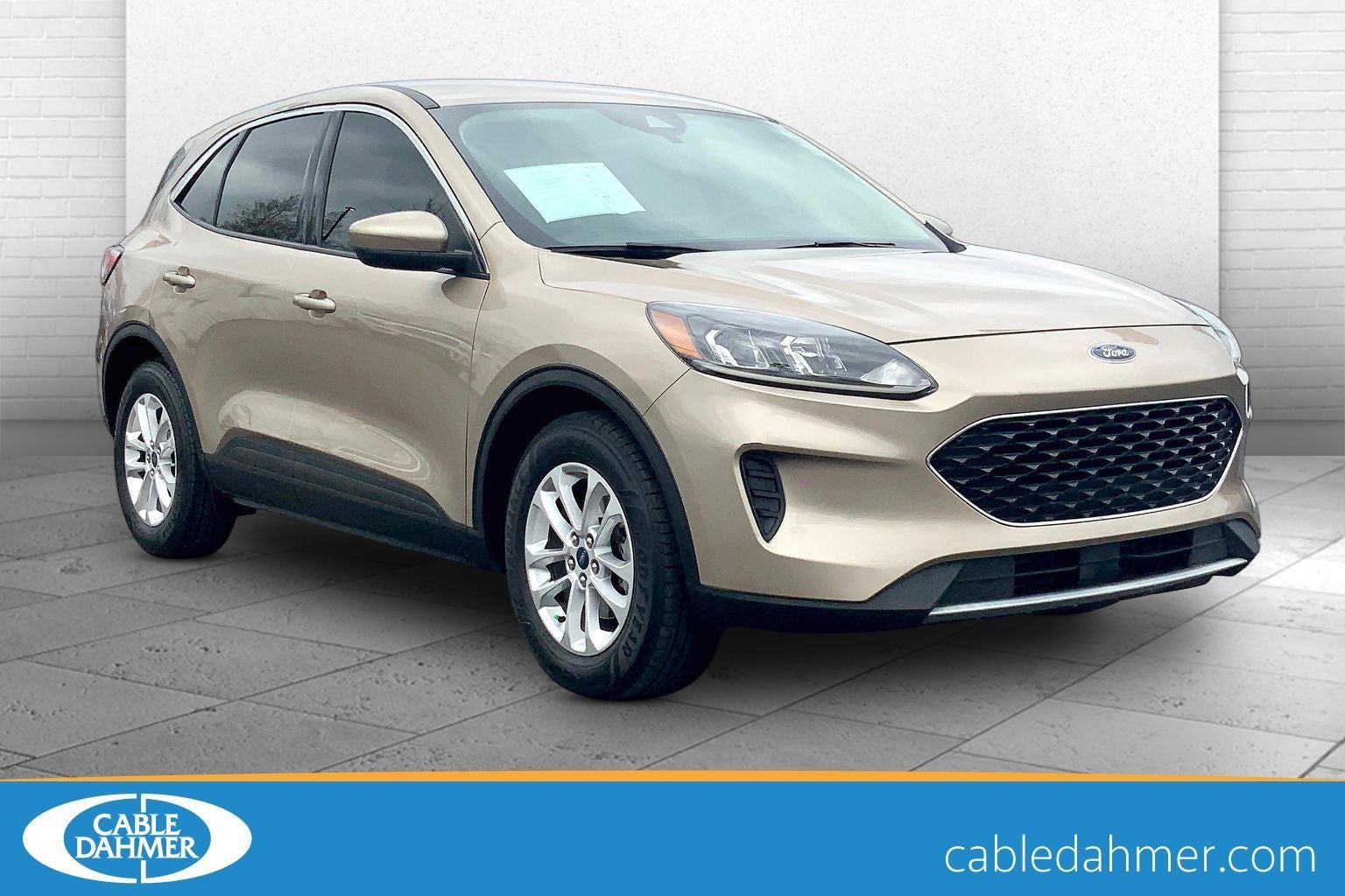 2020 Ford Escape SE