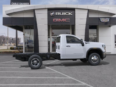 2026 GMC Sierra 3500 HD Chassis Cab Pro