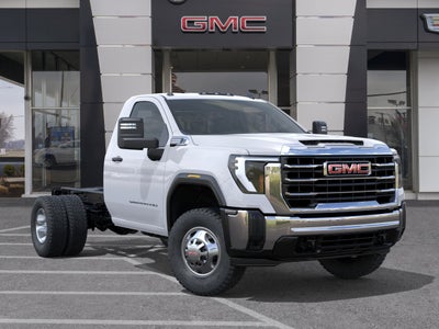 2026 GMC Sierra 3500 HD Chassis Cab Pro