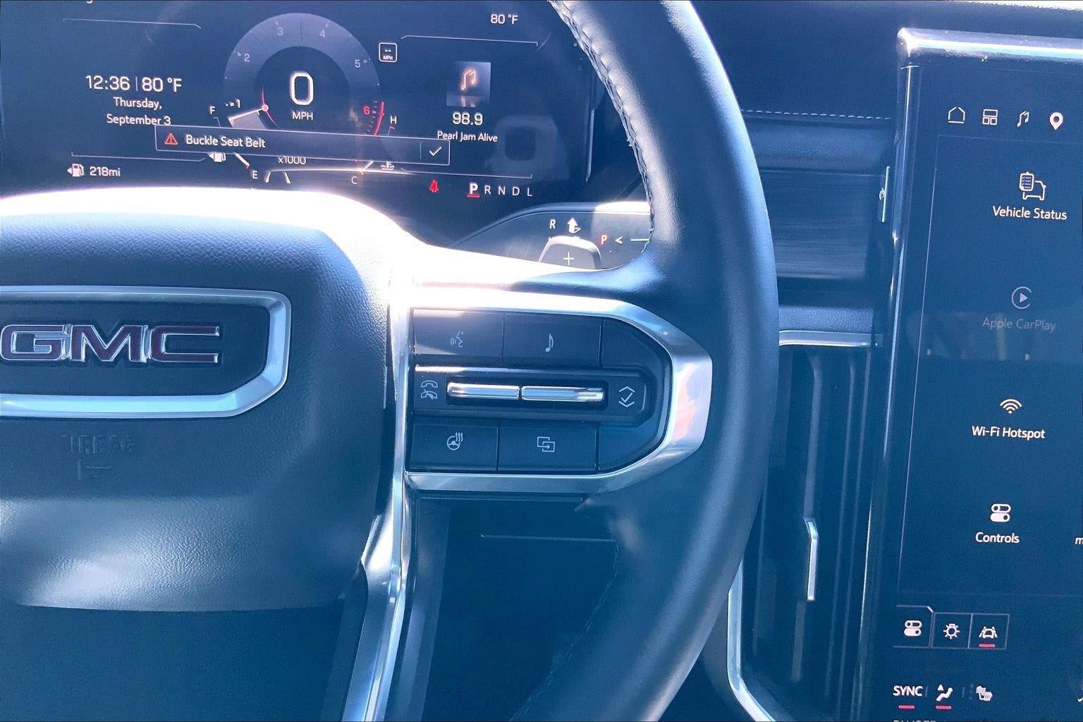 2024 GMC Acadia Elevation