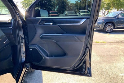 2024 GMC Acadia Elevation