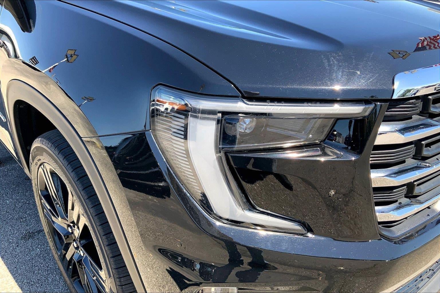 2024 GMC Acadia Elevation