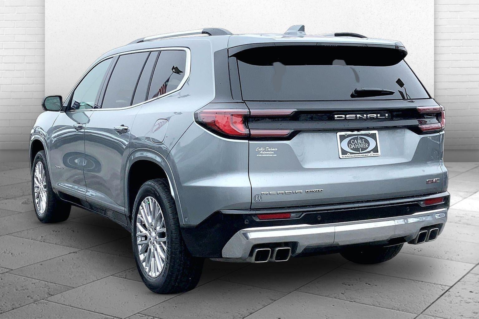 2024 GMC Acadia Denali