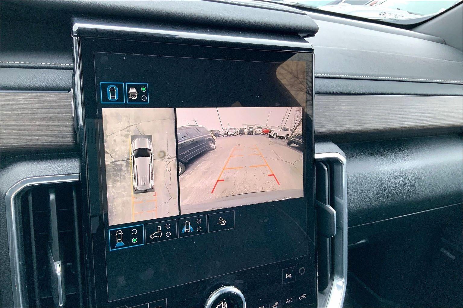 2024 GMC Acadia Denali