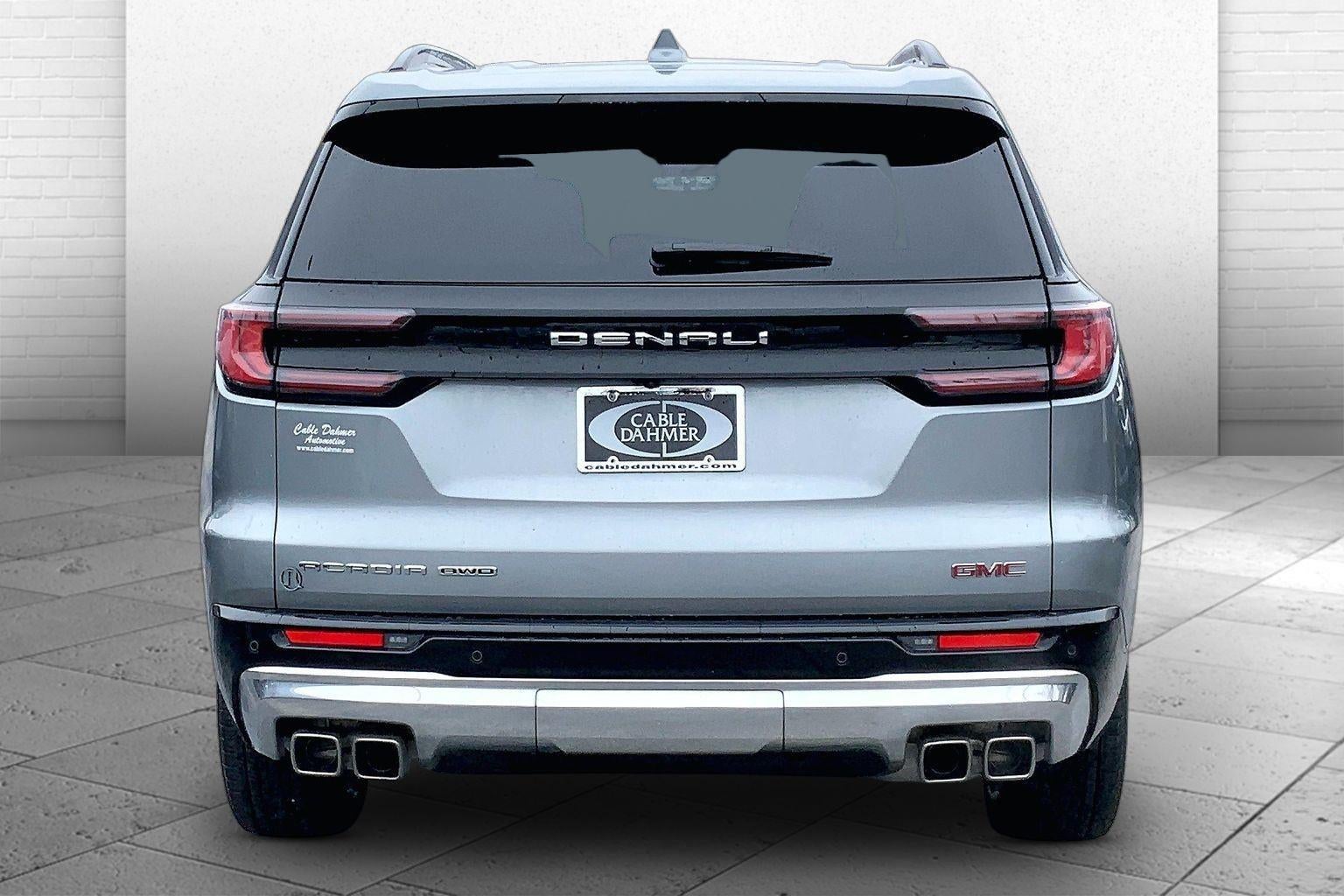 2024 GMC Acadia Denali