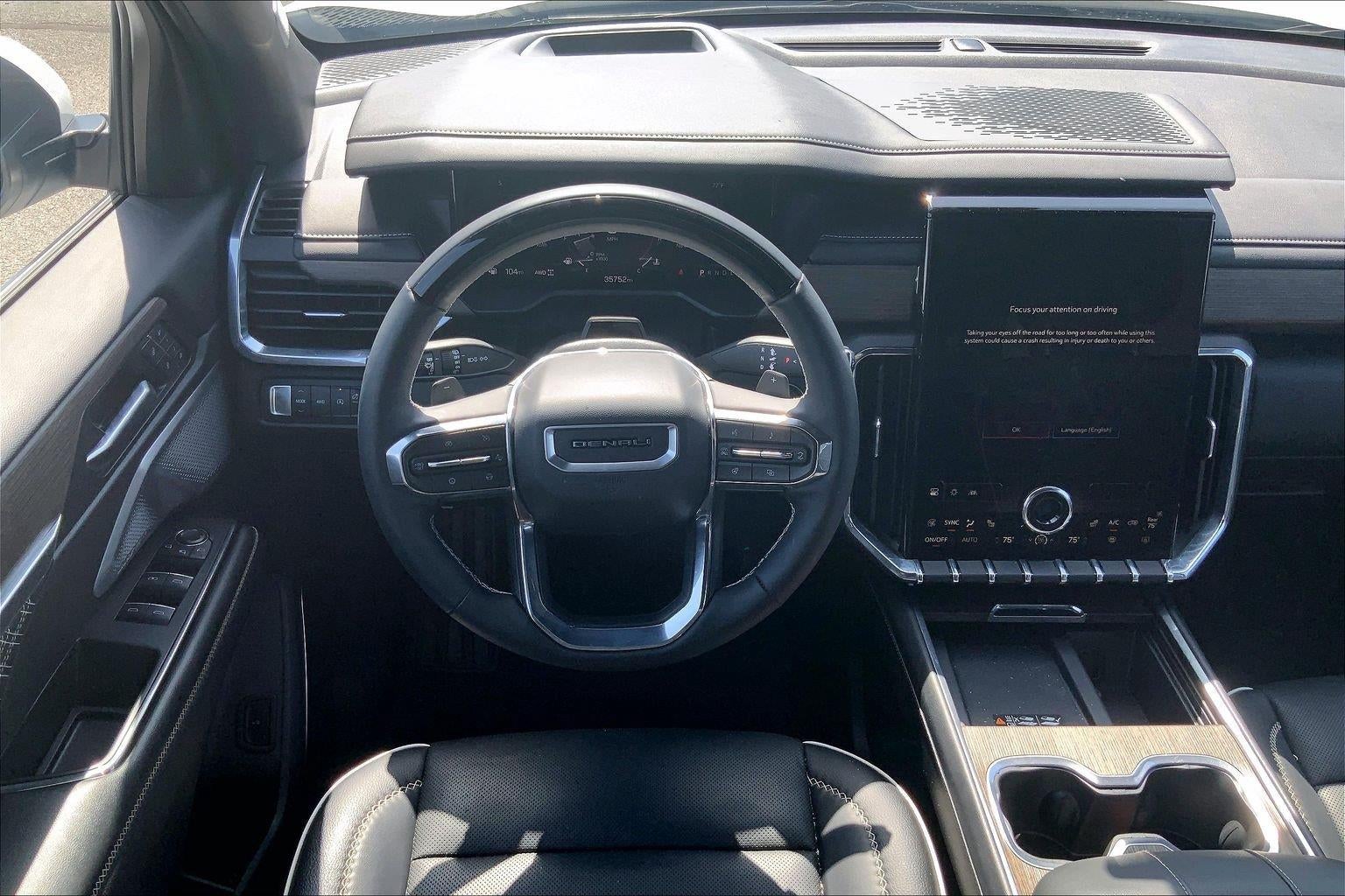 2024 GMC Acadia Denali