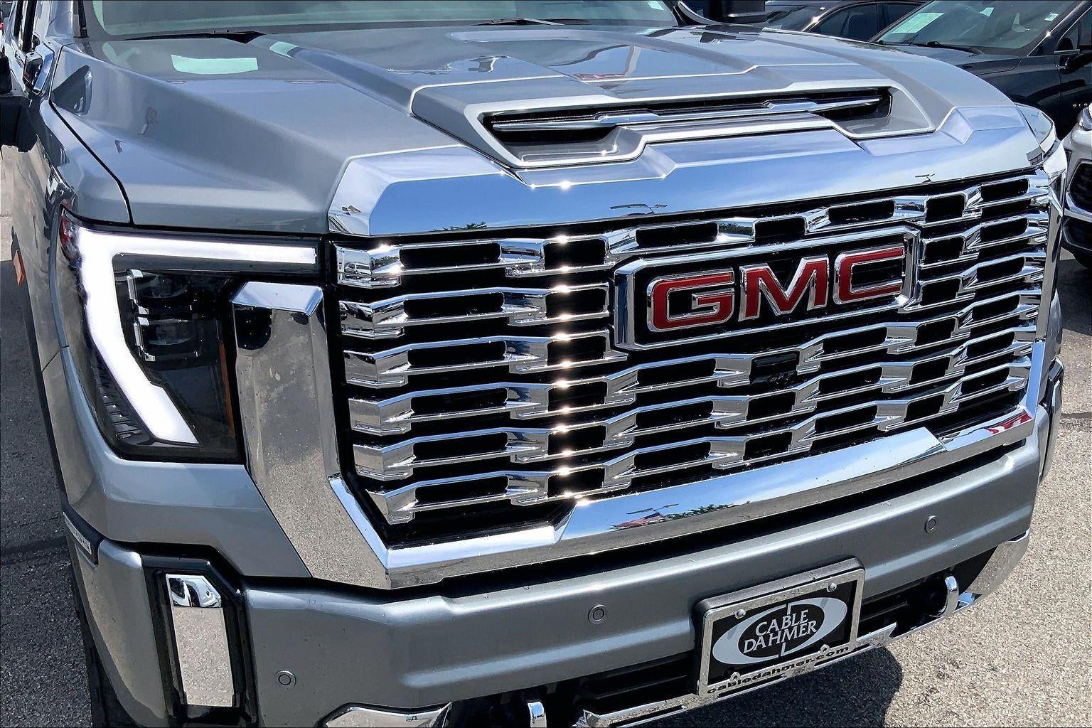 2025 GMC Sierra 2500 HD Denali