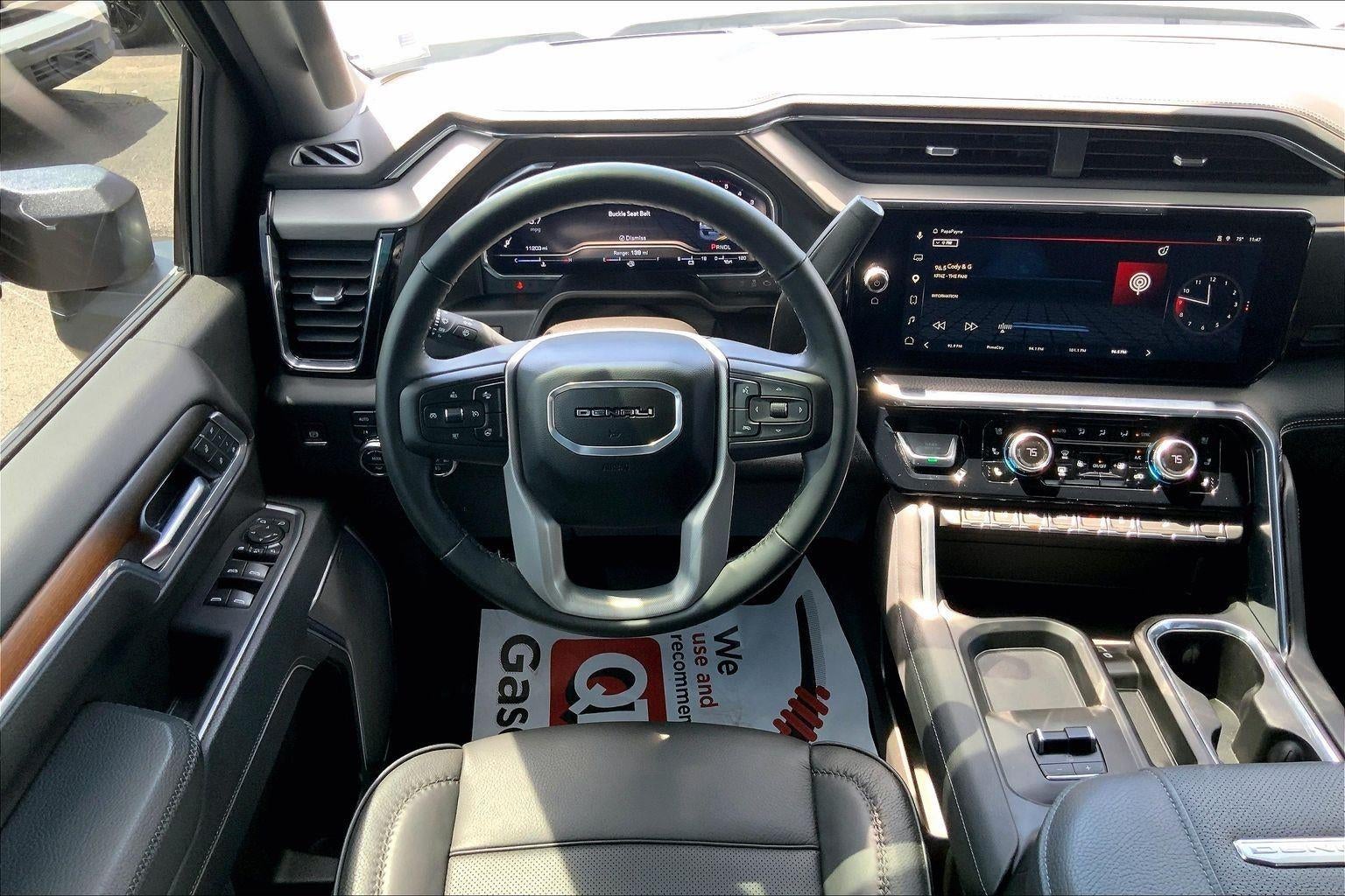 2025 GMC Sierra 2500 HD Denali