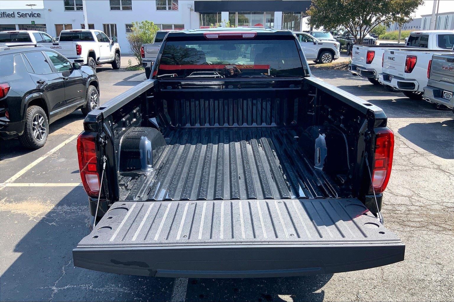 2025 GMC Sierra 1500 Pro