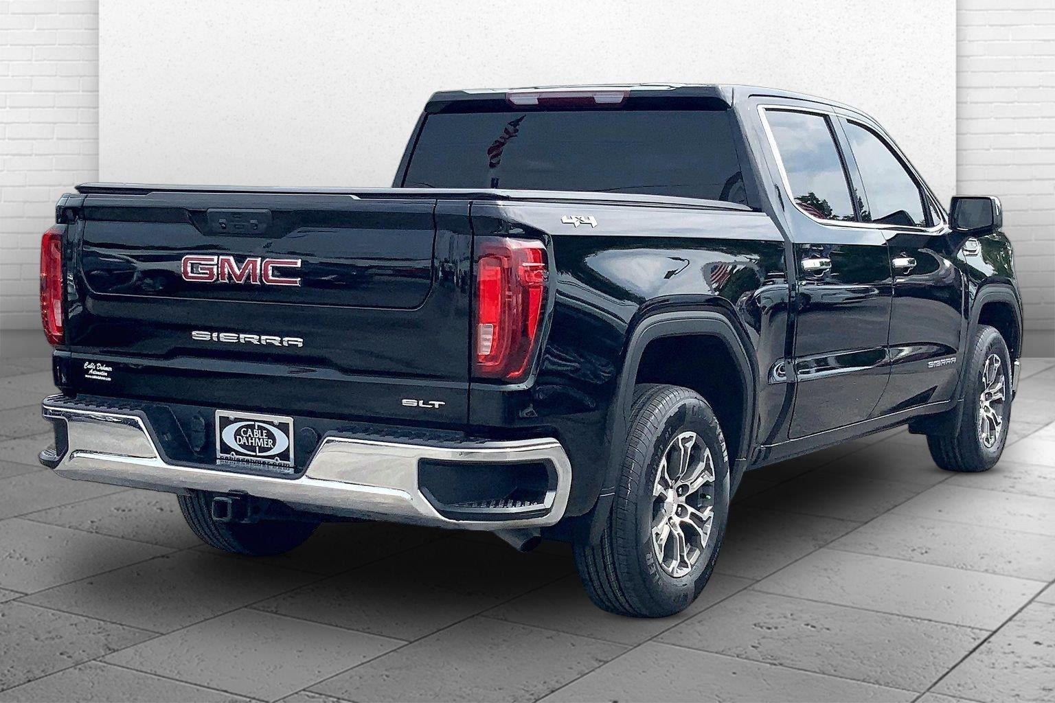 2024 GMC Sierra 1500 SLT