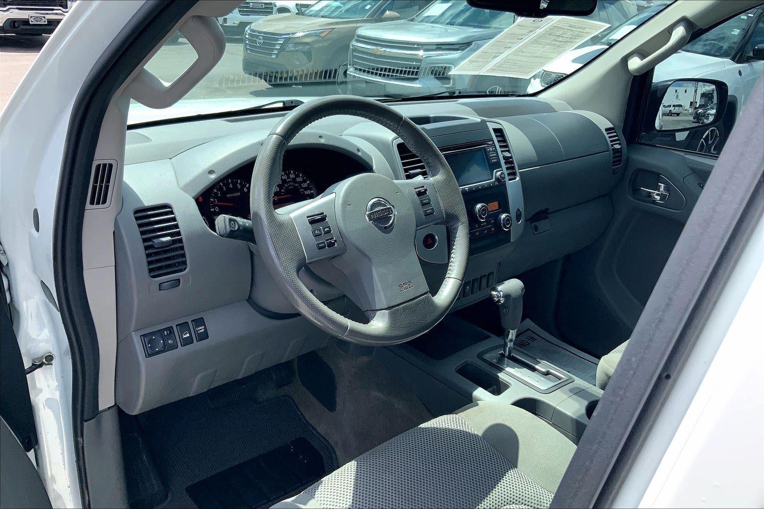 2017 Nissan Frontier SV V6