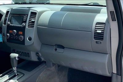2017 Nissan Frontier SV V6